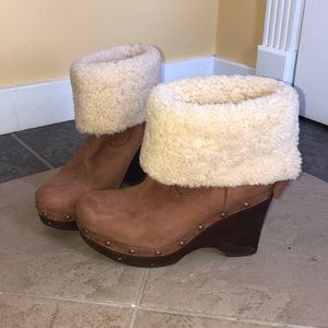 Women’s wedge Ugg’s